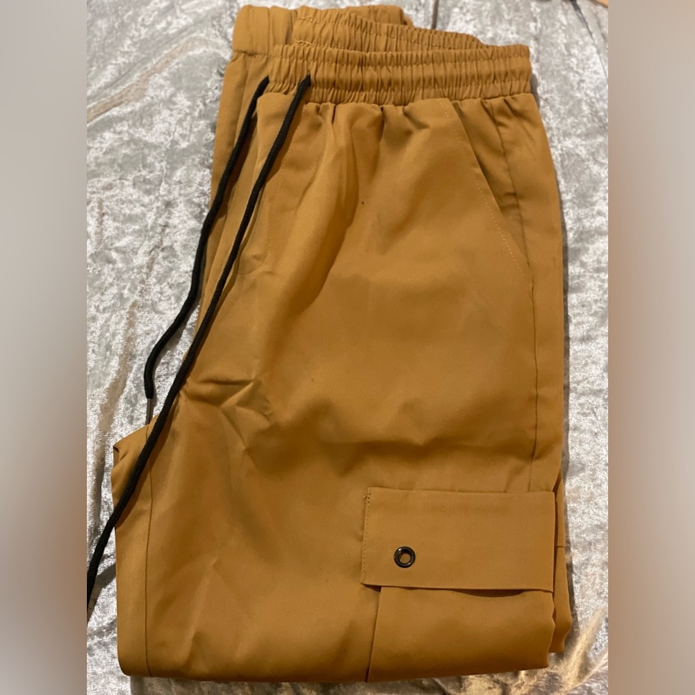 Men Flap Pocket Drawstring Waist Cargo Pants
